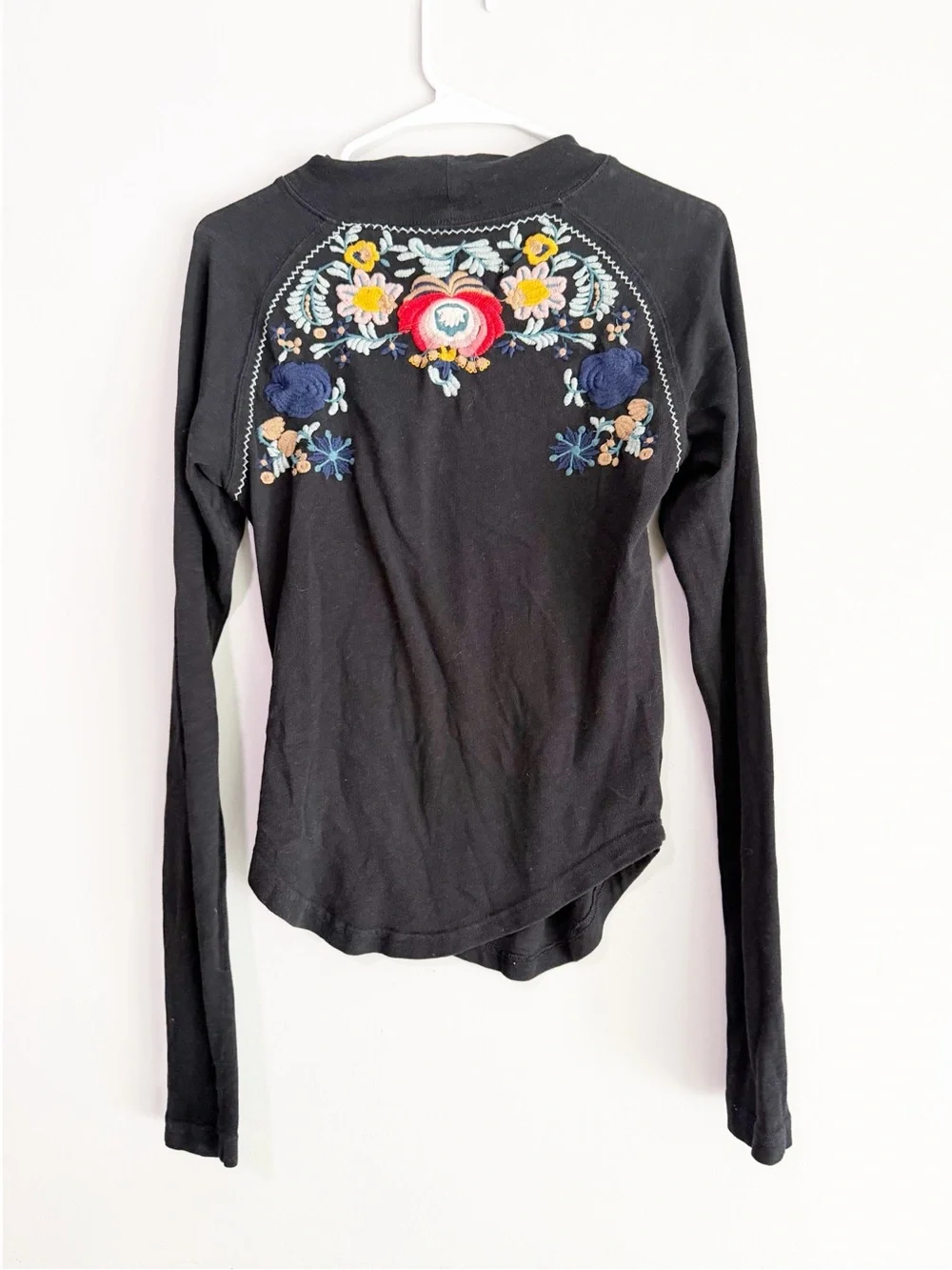 Free people disco rose embroidered floral long sleeve top black size medium
